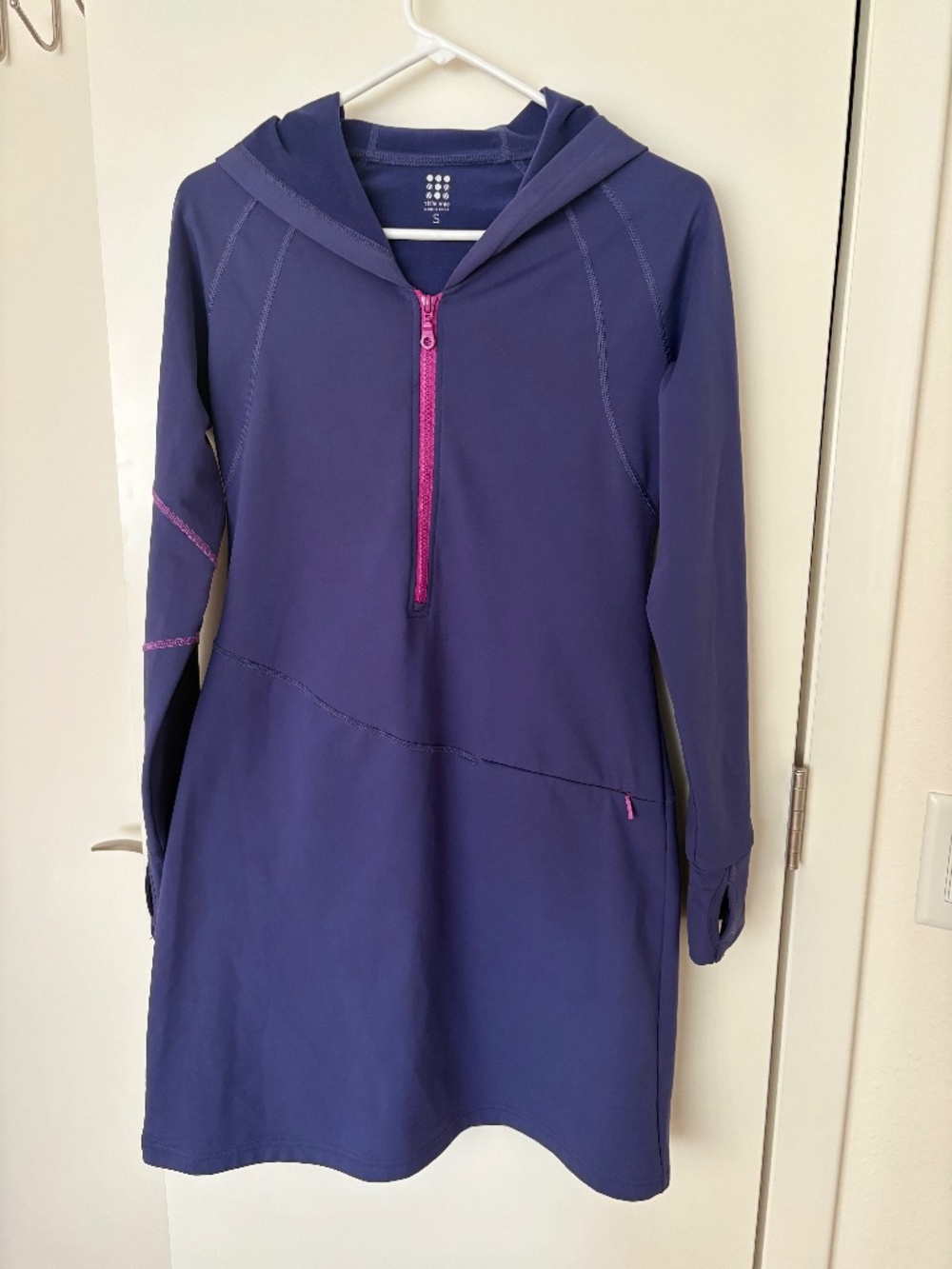Title Nine Hooded Activewear Dress – Women’s Small – Purple/Pink – Like New